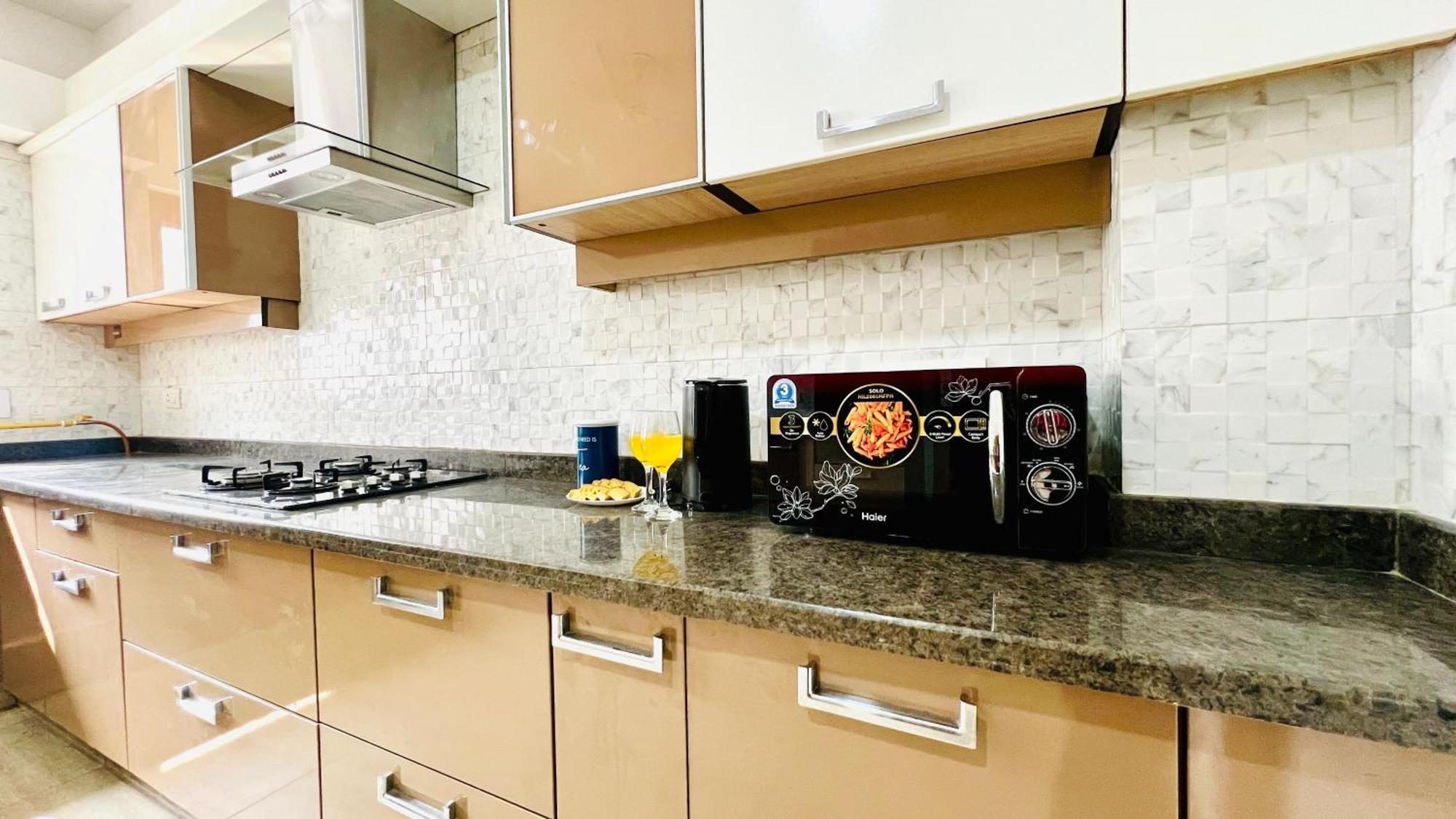 Olive Serviced Apartments - New Friends Colony New Delhi Room photo